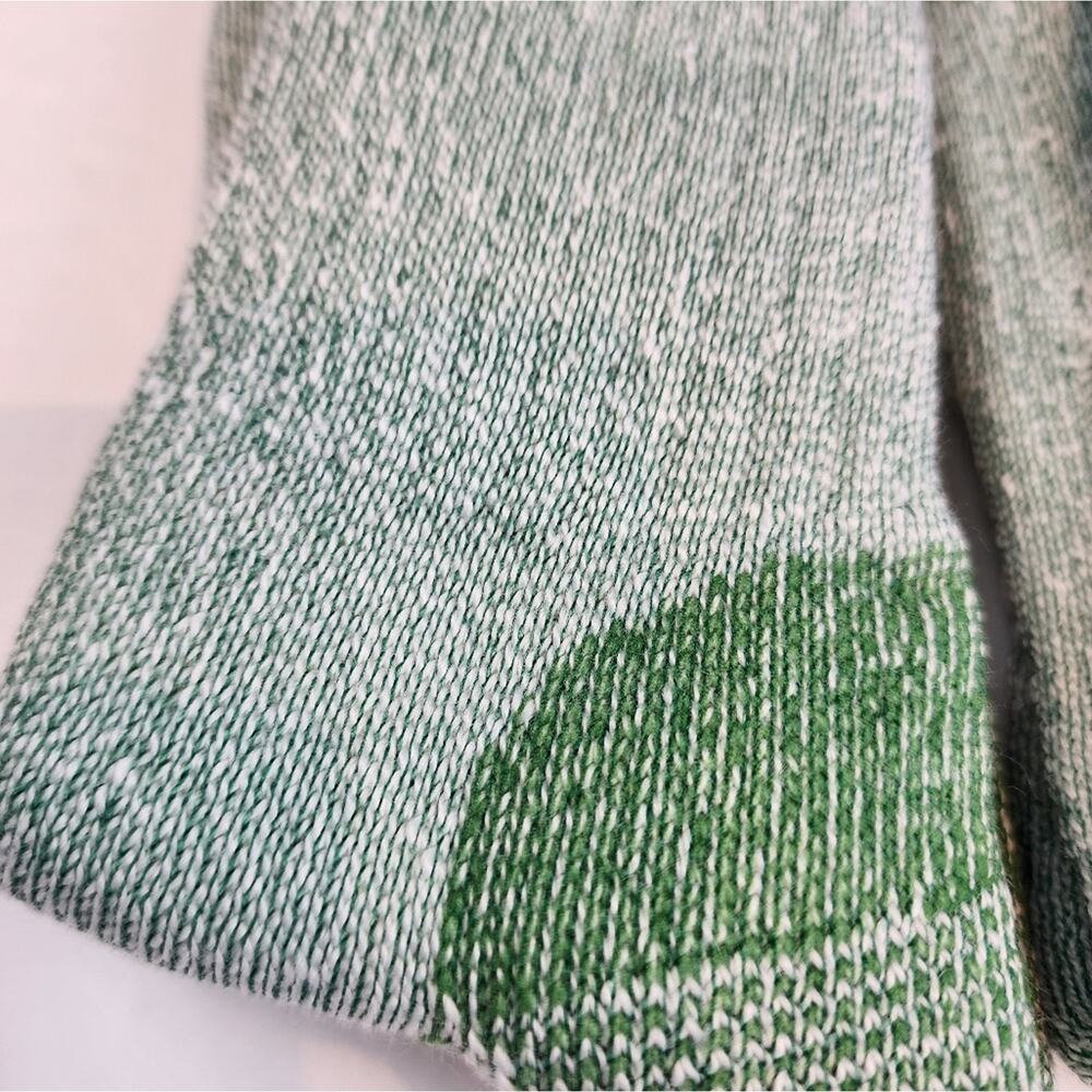 Thermal Socks Green Antimicrobial Wool Socks Women's One Size Fits Most New - Picture 4 of 4